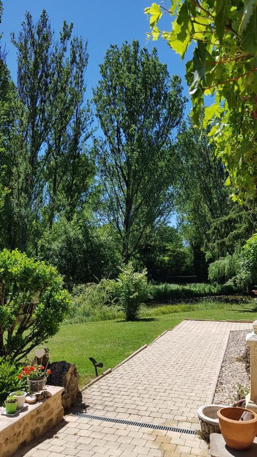 Apartmán Le Malpas Woodpecker Belvès Exteriér fotografie