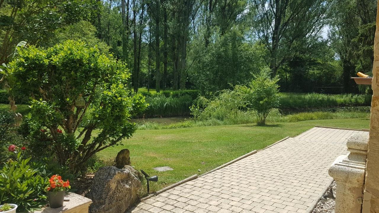 Apartmán Le Malpas Woodpecker Belvès Exteriér fotografie